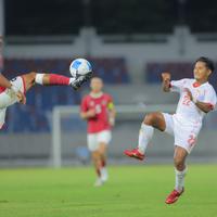 Usai Bela Timnas Indonesia U-22, Robi Darwis Siap Gantikan Peran Frans Putros Saat Persib Hadapi Bhayangkara FC