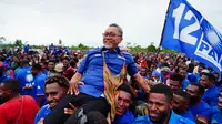 Ketua Umum Partai Amanat Nasional (PAN), Zulkifli Hasan, melakukan kunjungan ke Yahukimo, Papua, Selasa (23/1/2024). (Liputan6.com/Elza Hayarana Sahira)