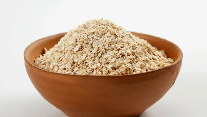3 Tips Merawat Wajah dengan Oatmeal
