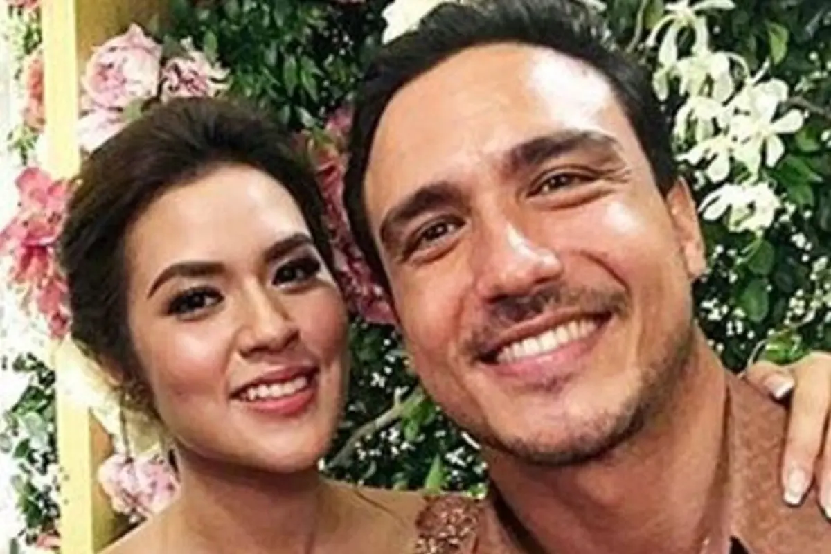[Bintang] Raisa dan Hamish Daud
