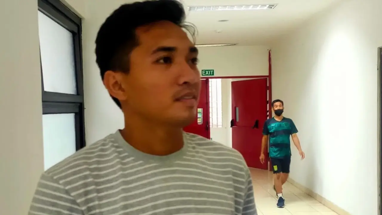 Brayen Pondaag, Persebaya Surabaya