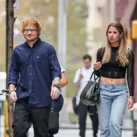 Ed Sheeran dan Cherry Seaborn (via mirror.co.uk)