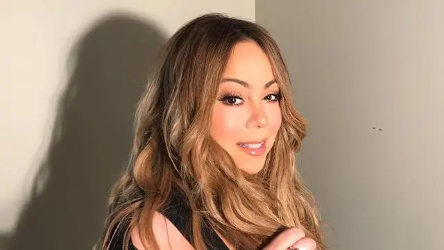 [Bintang] Mariah Carey