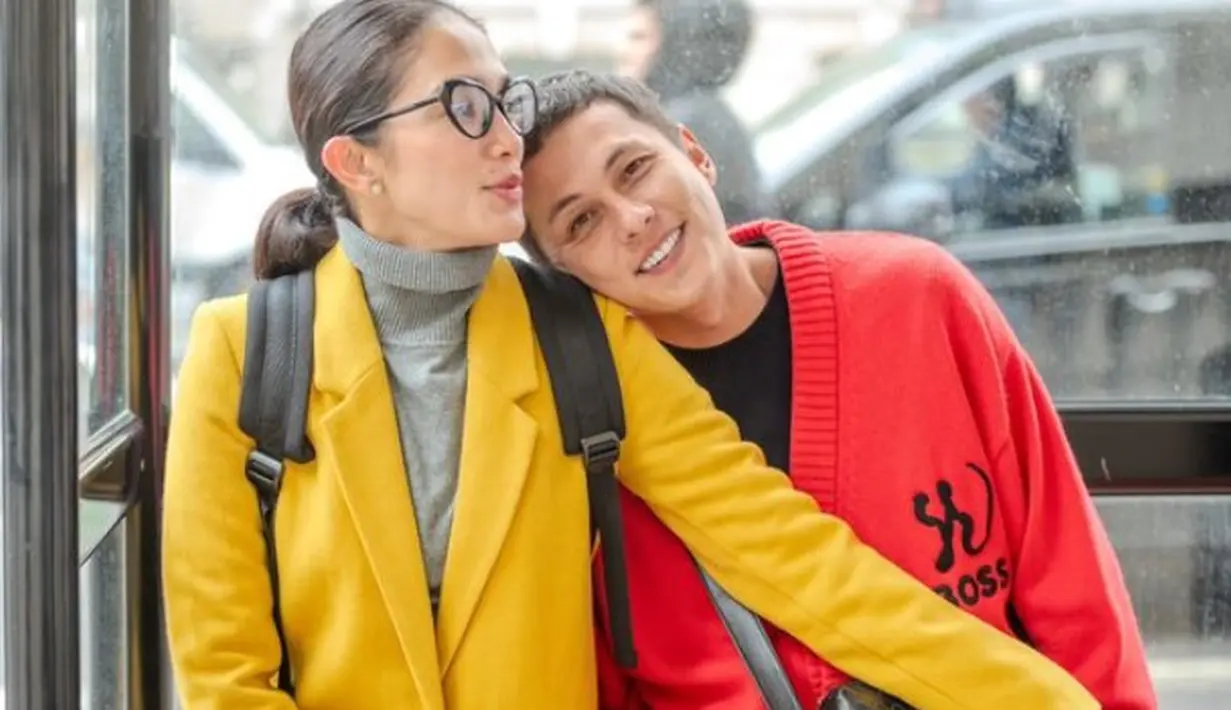 Ussy Sulistiawaty dan Andhika Pratama [Instagram/ussypratama]