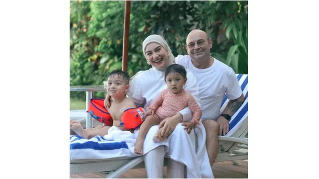 6 Potret Irish Bella dan Sang Ayah Sebelum Meninggal Dunia, Tinggal Kenangan