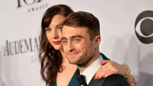 [Bintang] Daniel Radcliffe dan Erin Darke