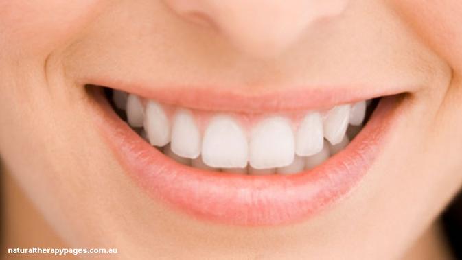 Tanda Gusi Sehat  Berwarna Merah Muda dan Tak Berdarah 