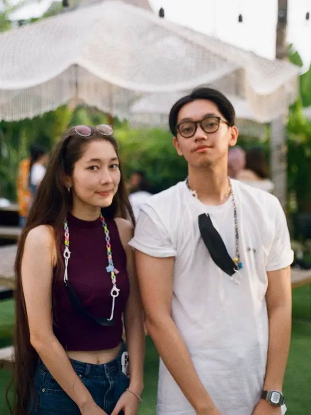 6 Potret Kebersamaan Devina Aureel dan Brandon Salim, Dikabarkan Pacaran
