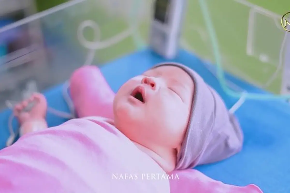 [Fimela] Nella Kharisma