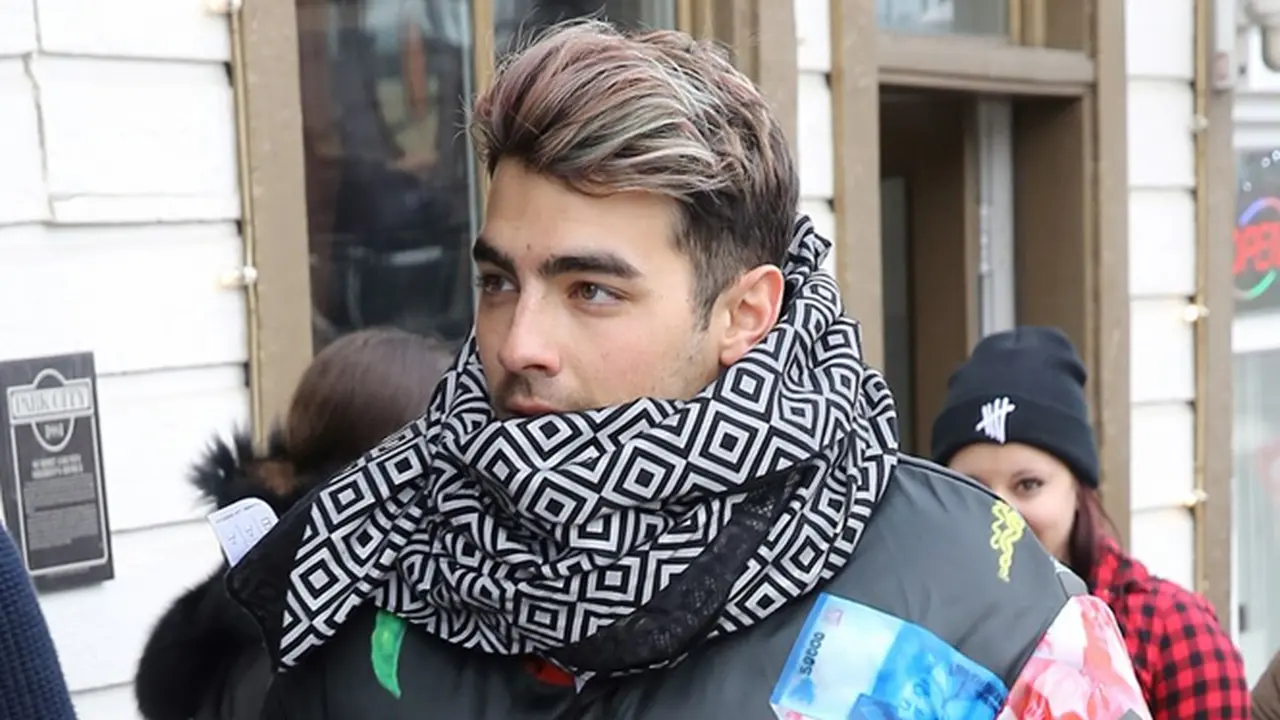 Joe Jonas