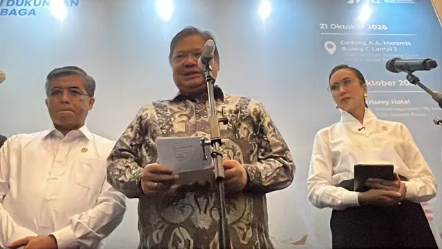 Menko Airlangga Hartarto dalam konferensi pers Rakernas KEK Triwulan III 2026 di Jakarta, Rabu (21/10/2026). (Liputan6.com/Immanuel C)