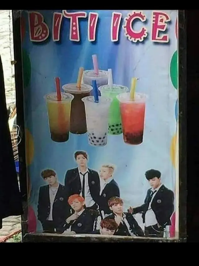 6 Spanduk Jualan Libatkan BTS Ini Bikin Ngakak