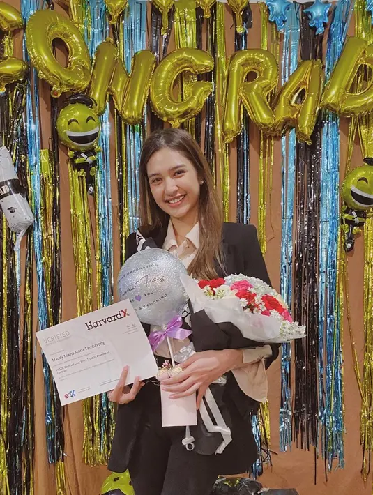 Mikha Tambayong (Instagram/miktambayong)