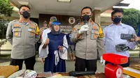 Jajaran Satuan Narkoba Polresta Bandung mengungkap 26 kasus tindak pidana penyalahgunaan Narkotika di wilayah Kabupaten Bandung, Jawa Barat, Senin (5/4/2021). (Foto: Polresta Bandung)