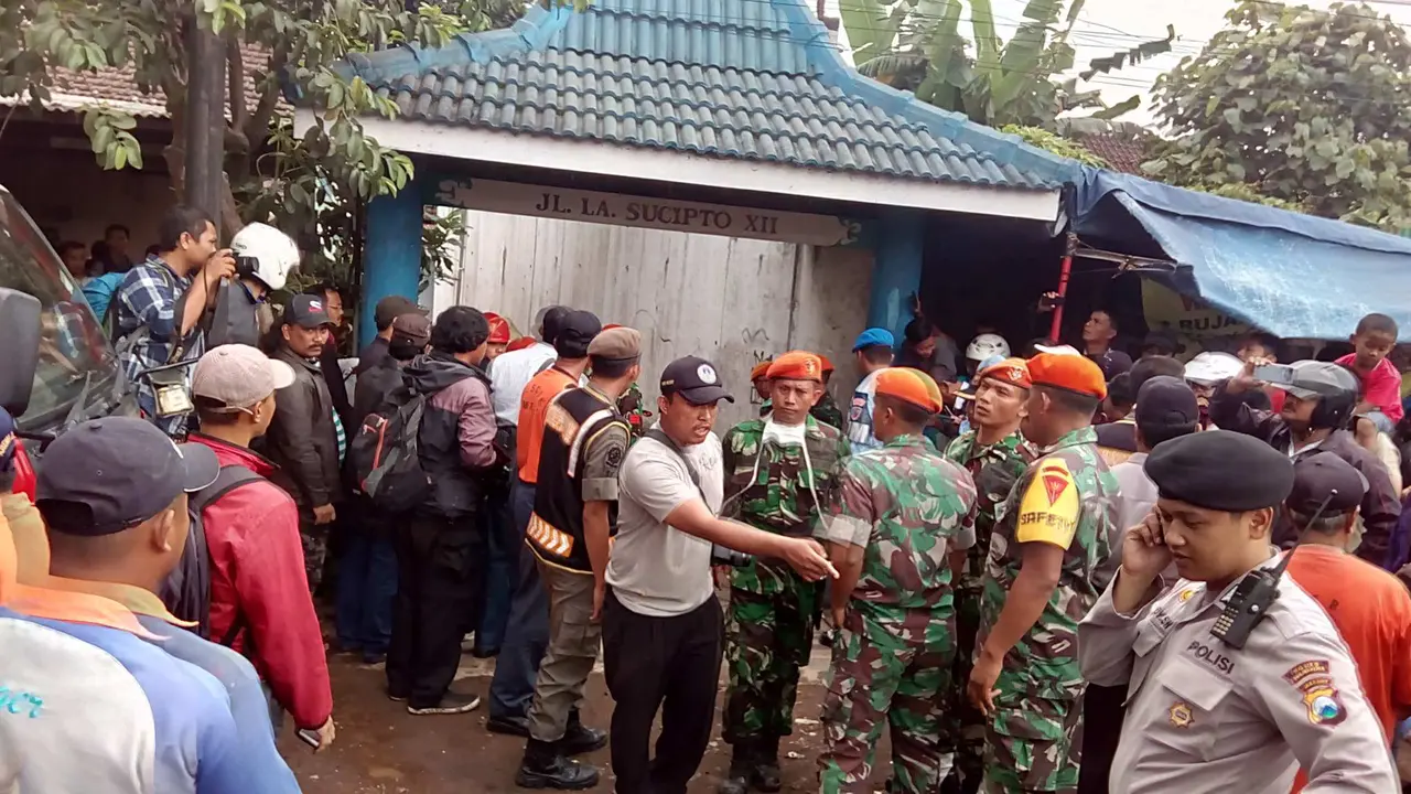 Pesawat jatuh