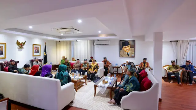 Ipuk Minta Terus Guyub dan Jaga Kekompakan saat Bertemu Pengurus Baru Ikawangi Pusat