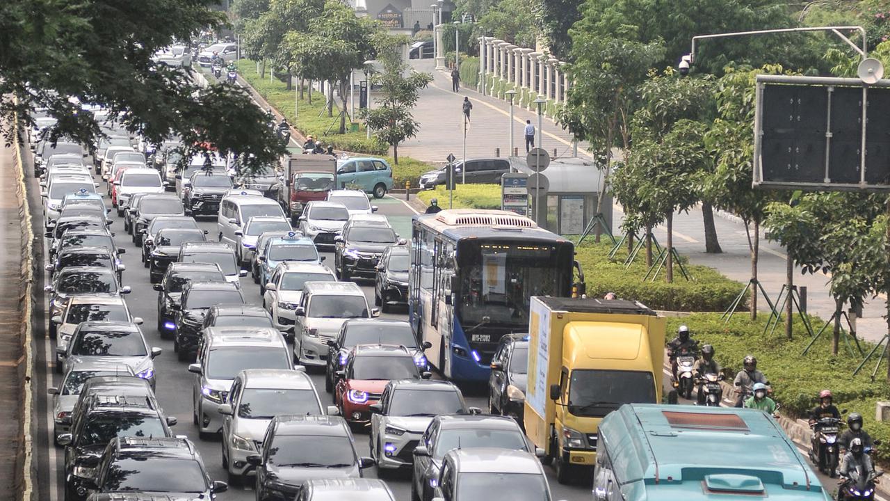 Aturan Jam Kerja di Jakarta