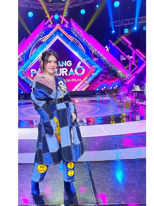 Via Vallen di Panggung Bintang Pantura 6 Indosiar (Foto: Instagram/@viavallen)