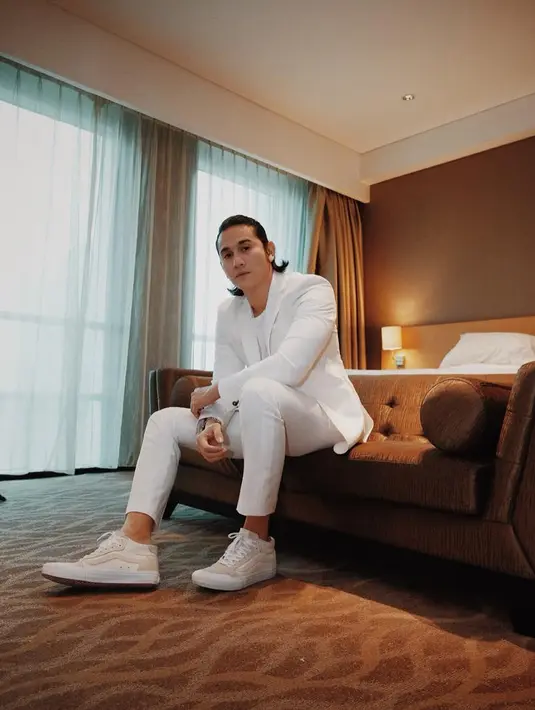 (Instagram/vinogbastian__)