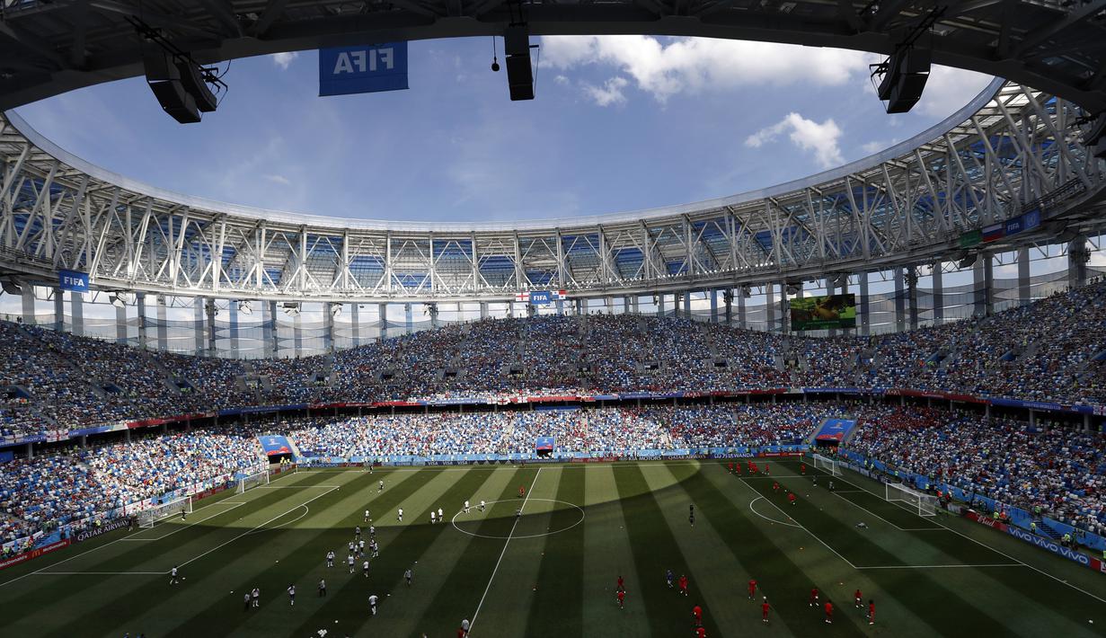 Suasana jelang pada laga grup G Piala Dunia di Stadion Nizhny Novgorod, Nizhny Novgorod, Minggu (24/6/2018). Babak pertama Inggris unggul 5-0 atas Panama. (AP/Darko Bandic)