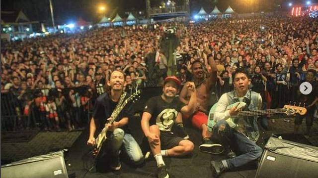 Berkat Sayur Kol Bocah Dan Band Rock Ini Viral Showbiz Liputan6 Com