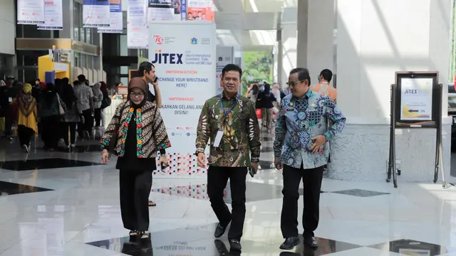 Buktikan Konsistensi Dukung Pembangunan Lingkungan, Bupati Bandung Raih Penghargaan Kementerian LH untuk Ketiga Kalinya