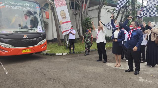 BP2MI saat melepas PMI yang akan ke Korea Selatan di Graha Insan Cita, Kecamatan Sukmajaya, Kota Depok. (Liputan6.com/Dicky Agung Prihant