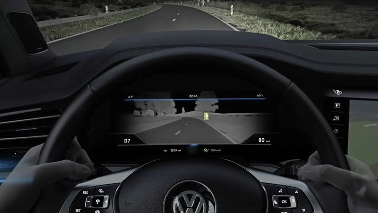 VW Touareg dilengkapi fitur night vision