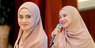 Syifa Hadju kembali menjadi sorotan usai mengunggah penampilannya saat memandu kajian Ustadz Hanan Attaki. [@syifahadju].