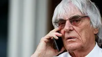 Bernie Ecclestone, harus melepaskan jabatan sebagai CEO F1 yang telah dikuasainya selama 40 tahun. (Autosport)