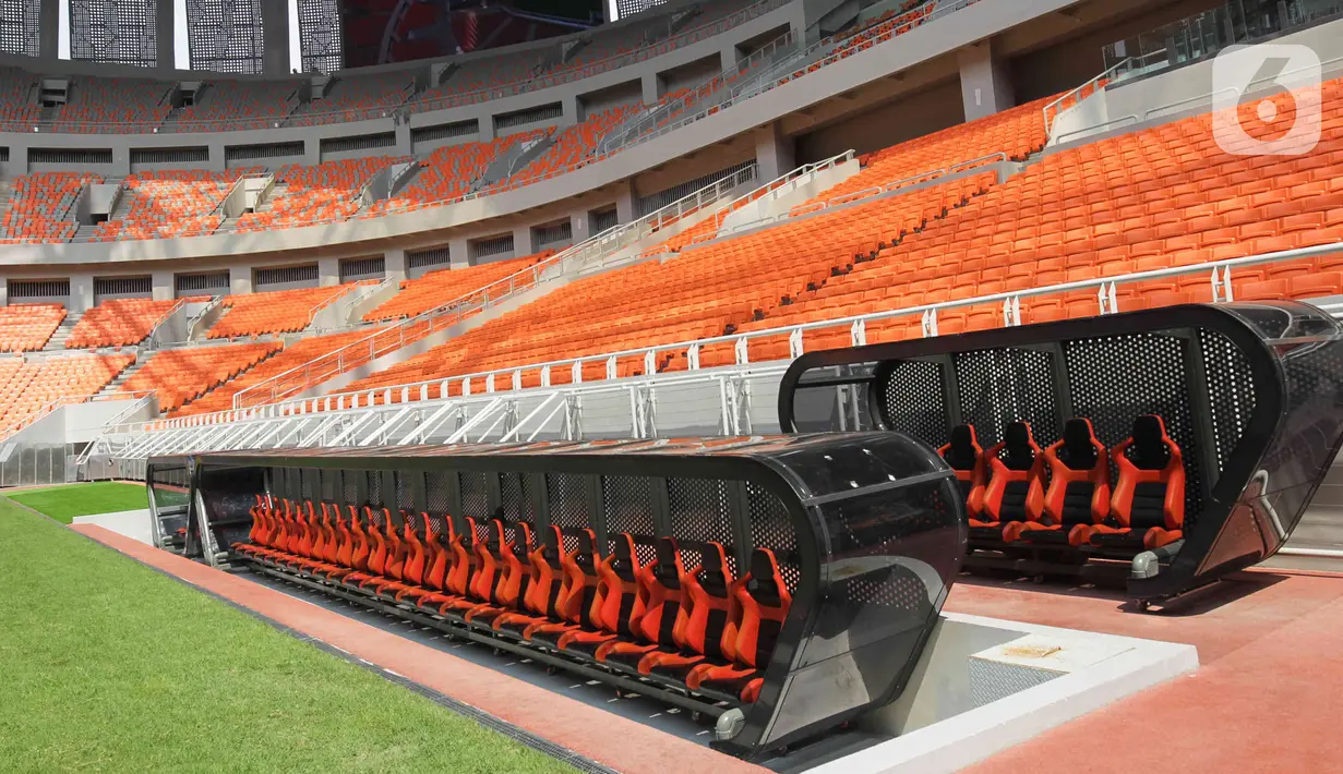 Renovasi yang meliputi akses masuk bus bagi pemain dan pejabat, rumput stadion dan berbagai aspek teknis lainnya. (Liputan6.com/Herman Zakharia)