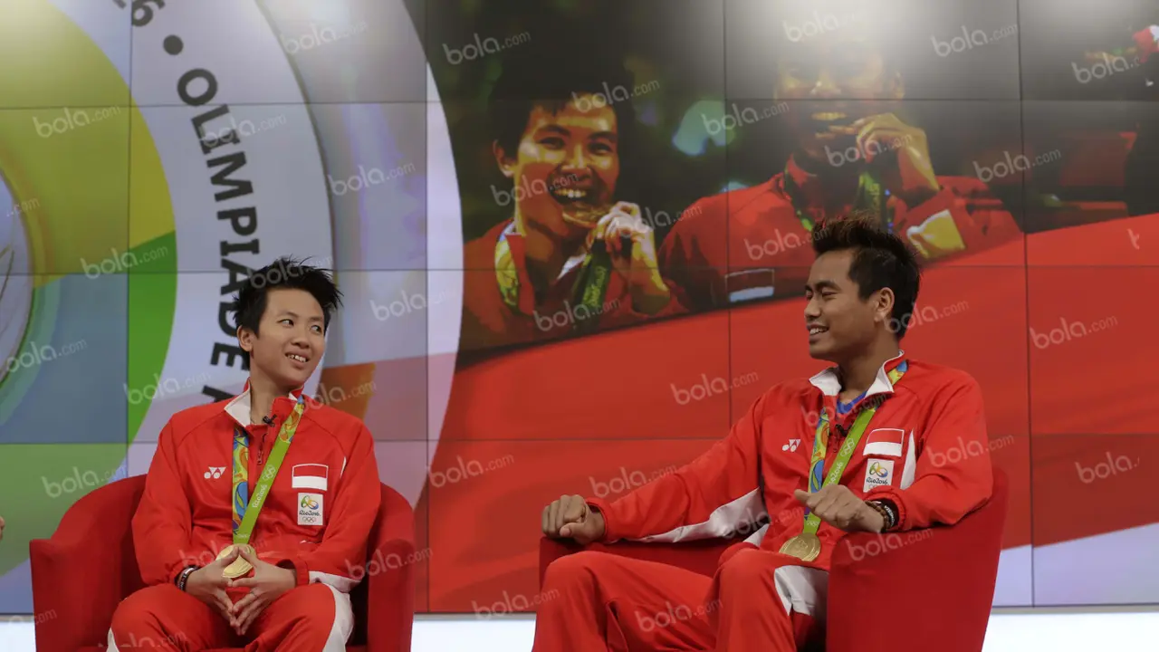 Tontowi Ahmad dan Liliyana Natsir. (Bola.com/Arief Bagus)