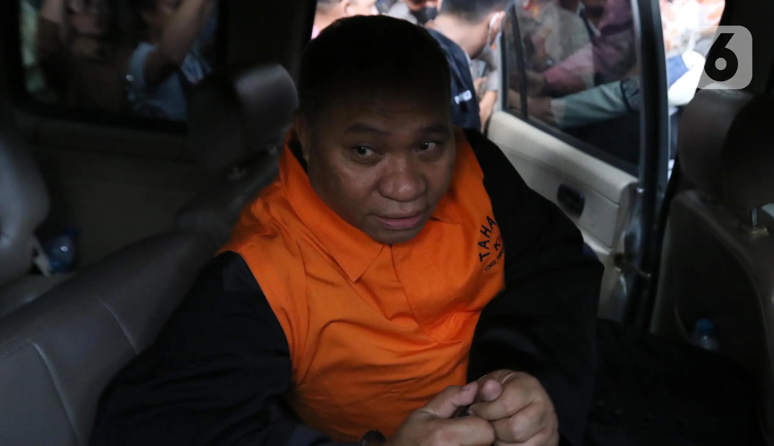 Tersangkut Kasus Merintangi Proses Penyidikan Gubernur non-aktif Papua ...