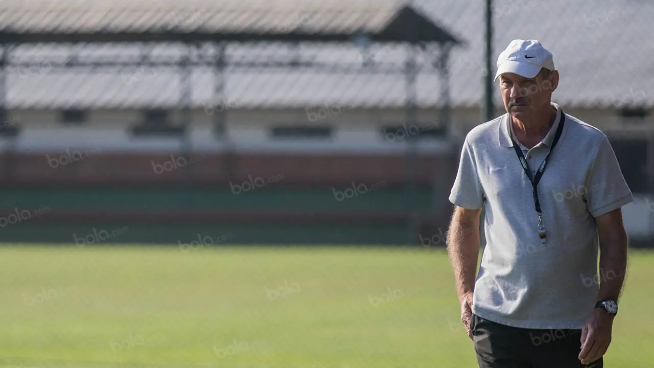 Alfred Riedl