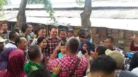 Ahok blusukan di Pasar Serdang Kemayoran (Delvira Chaerani Hutabarat/Liputan6.com)