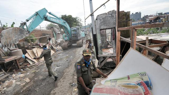 20160928-Penggusuran Kawasan Bukit Duri-Jakarta