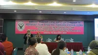 Dokter Ida sedang menjelaskan kondisi yang menyebabkan bunuh diri pada anak di Gunung Kidul dalam kesempatan workshop Hari Pencegahan Bunuh Diri Sedunia di Hotel Ibis, Jakarta  (15/9/2014).