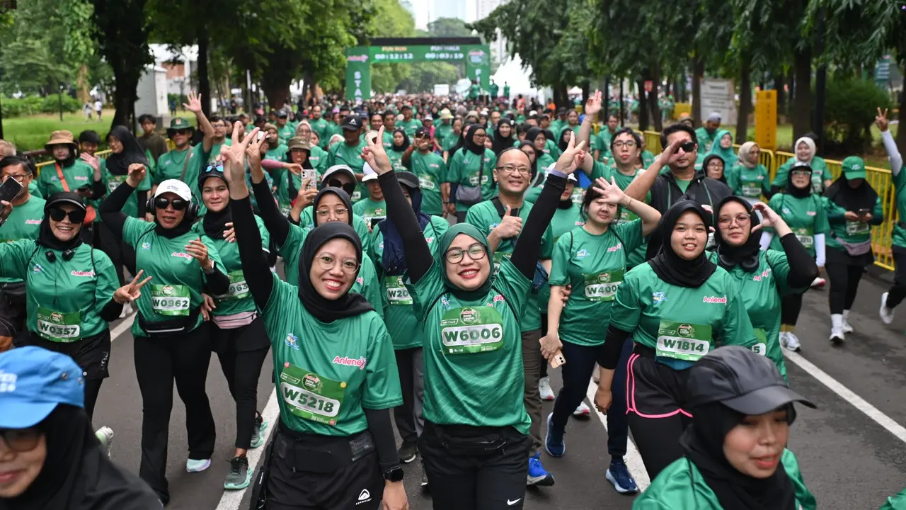 Lawan Osteoporosis dengan 10 ribu langkah