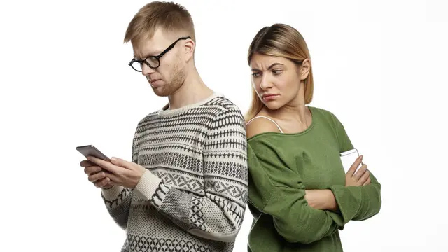 Cushioning bisa menimbulkan dampak emosional yang signifikan bagi kedua belah pihak dalam hubungan.