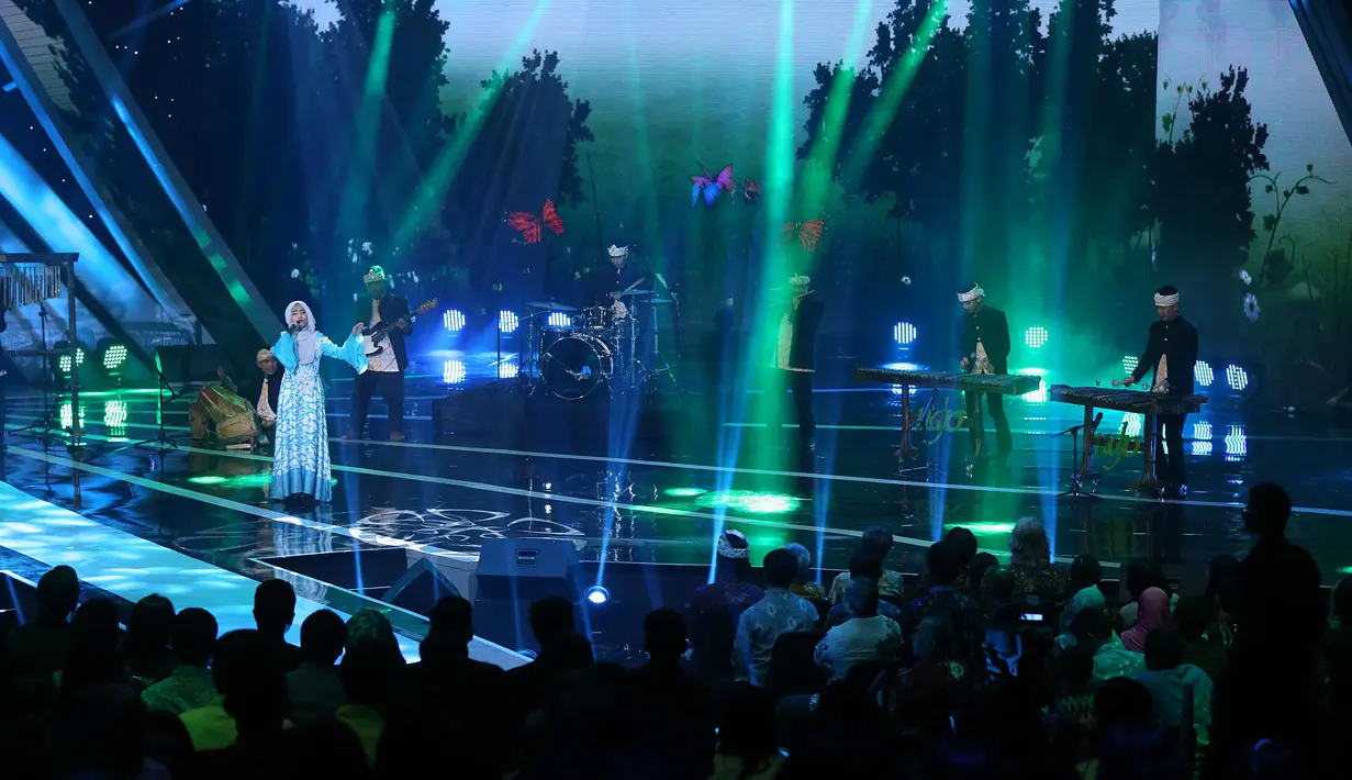 Hadir dalam acara itu pejabat tinggi negara, diantaranya Wakil Presiden Jusuf Kalla, Menteri Pendidikan Anis Baswedan, Menko Maritim Rizal Ramli dan masih banyak lagi. (Nurwahyunan/Bintang.com)