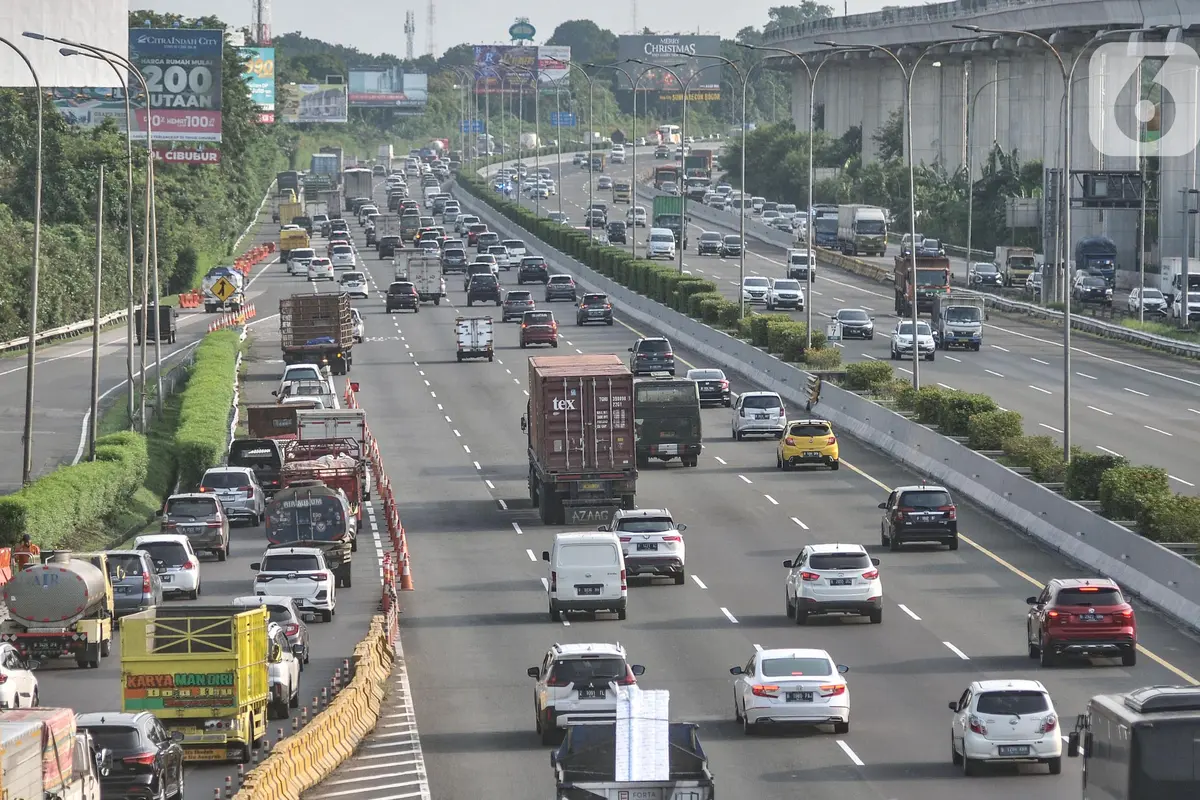 291 Ribu Kendaraan Tinggalkan Jakarta Jelang Libur Nataru