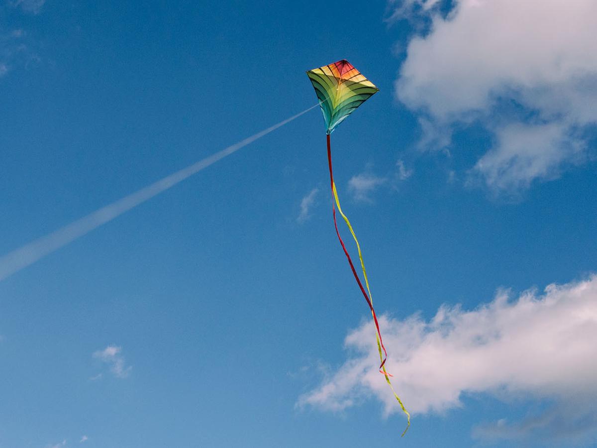 12 Arti Mimpi Layang-Layang, Pertanda Baik - Ragam Bola.com