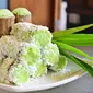 Kamu termasuk anak 90-an yang kangen makan kue putu? Cara membuatnya ada di sini!