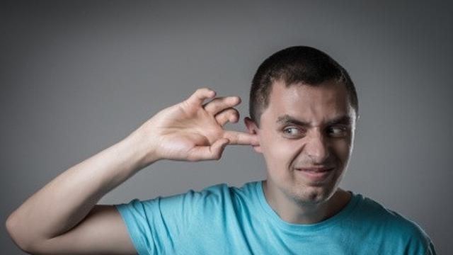 Kotoran Telinga Sebabkan Sumbatan di Telinga