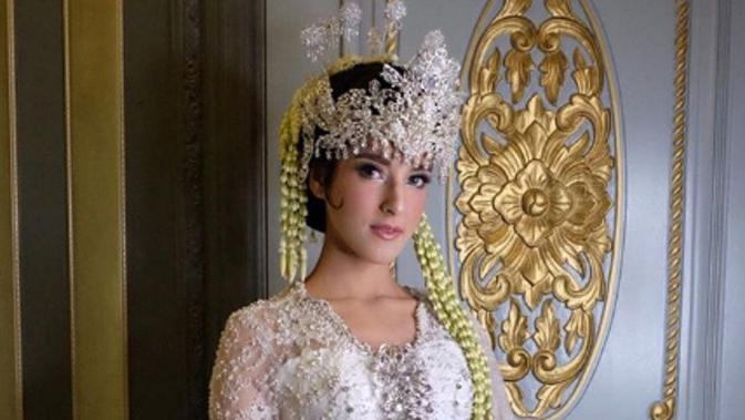 Dandan Pengantin Sunda Tasya Farasya Mirip Raisa 
