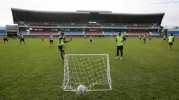 Musim lalu, Laskar Mataram gagal promosi ke Liga 1 usai kalah dari Dewa United dengan skor 0-1 pada perebutan juara ketiga di Stadion Pakansari, Bogor. (Bola.com/Bagaskara Lazuardi)