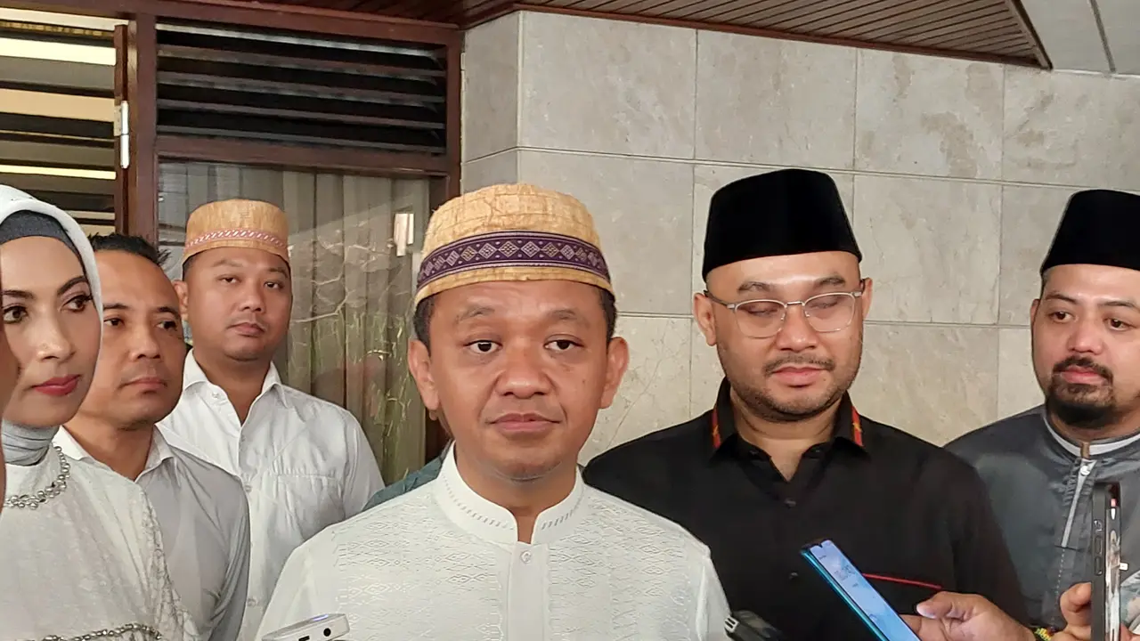 Menteri Investasi/Kepala BKPM Bahlil Lahadalia mengajak seluruh masyarakat untuk bersatu merajut kebersamaan membangun Indonesia dalam momentum perayaan Idulfitri 1445 Hijriah dan setelah berakhirnya masa Pemilu 2024.