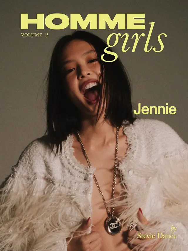 Gaya Fearless Penuh Pesona Jennie BLACKPINK Tampil Braless di Pemotretan Majalah Terbaru