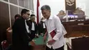 Terdakwa kasus obstruction of justice atau upaya untuk menghalang-halangi suatu proses hukum pada kasus pembunuhan Brigadir Nofriansyah Yosua Hutabarat atau Brigadir J, Hendra Kurniawan saat menjalani sidang lanjutan dengan agenda pembacaan tuntutan oleh Jaksa Penuntut Umum di Pengadilan Negeri Jakarta Selatan, Jumat (27/1/2023). Mantan Karo Paminal Propam Polri tersebut dituntut 3 tahun penjara denda Rp 20 juta subsider 3 bulan kurungan penjara. (Liputan6.com/Johan Tallo)