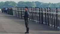 Mabes TNI menggelar apel pasukan dalam rangka persiapan pengamanan Pemilu 2024. (Merdeka.com)